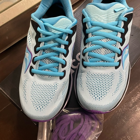 NIB Saucony size 6 Ride 14 Powder/Concord Blue sneakers - Picture 2 of 6